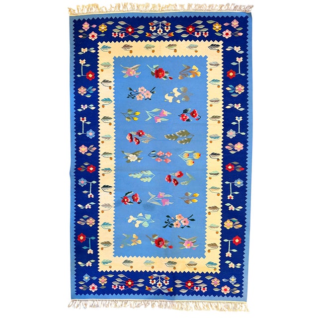 1960s Mid-20th Century Romanian Oltenian Folk Art Floral Wool Kilim Rug in Blue and Navy For Sale - Image 5 of 9