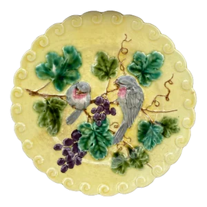 French Majolica Bird & Grapes Plate Sarreguemines, Circa 1880