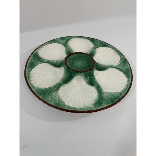 Art Deco 1920s Antique French Longchamp Majolica Green and White Oyster Plate For Sale - Image 3 of 14