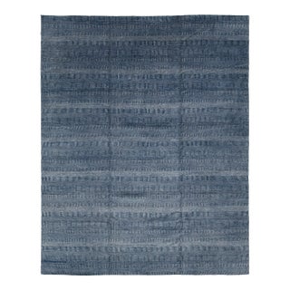 Modern Savannah Hand-Knotted Indigo Blue Wool Area Rug – Coastal Luxury Accent For Sale