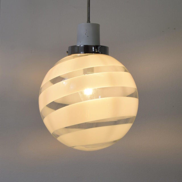 1950s Pendant Lamp in Murano Glass attributed to Venini, 1970s For Sale - Image 5 of 9