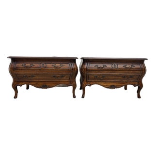 Pair of Vintage Heritage Grand Tour French Louis XV Style Bombe Chests / Nightstands For Sale