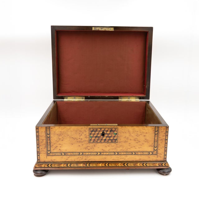 Bird’s-Eye Maple Box With Tumbling-Block Inlays English, Circa 1830 For Sale - Image 9 of 14
