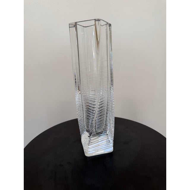 Signed Hoya Japanese Crystal Twist Vase For Sale In New York - Image 6 of 15