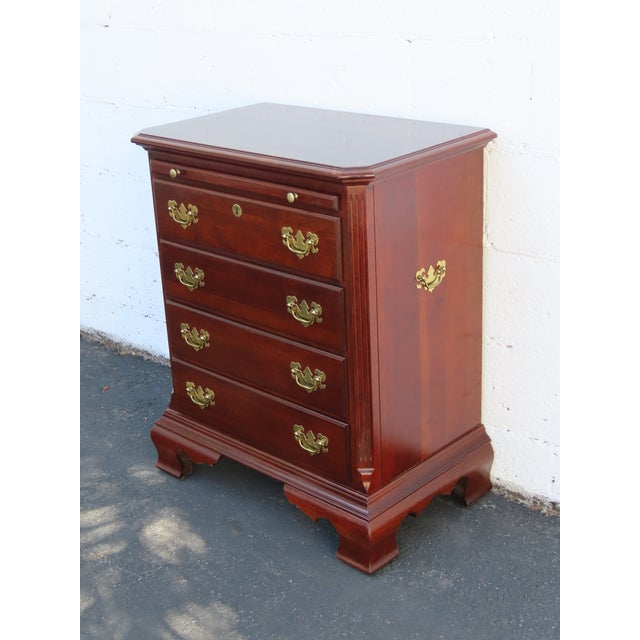 Traditional Kincaid Furniture Large Nightstands End Side Bedside Table 6651 For Sale - Image 3 of 18