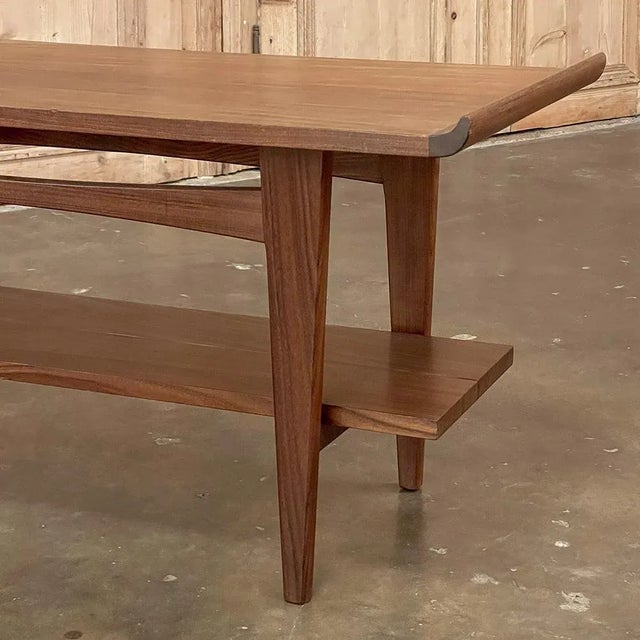 Wood Mid-Century Modern Mahogany Coffee Table For Sale - Image 7 of 13