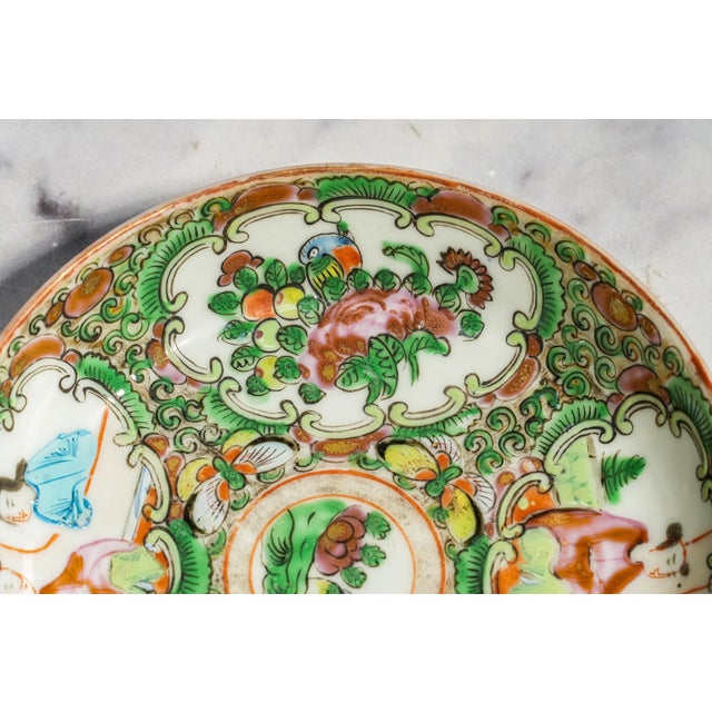 Wonderful Collection (4) Antique Chinese Export Small Rose Medallion Porcelain Plates Hand Painted Famille Rose Chinoiserie Home Decor For Sale - Image 10 of 18