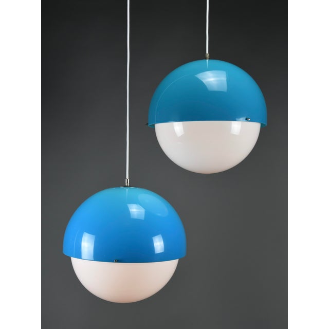 Metal Model 4021 Blue Methacrylate Pendant Lamp by Luigi Bandini Buti for Kartell, Italy, 1960s For Sale - Image 7 of 18
