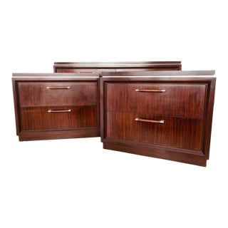 Contemporary Henredon Mahogany Nightstands - Set of 2 For Sale