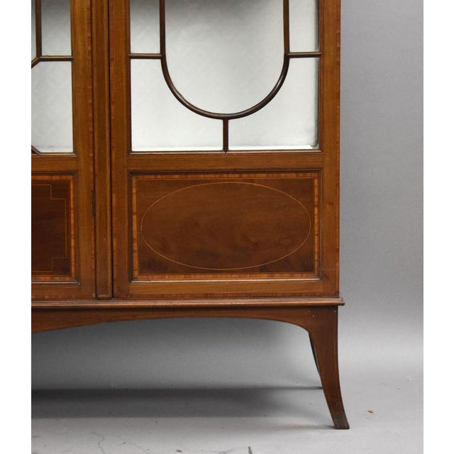 Wood Edwardian Mahogany Inlaid Display Cabinet, 1910 For Sale - Image 7 of 13