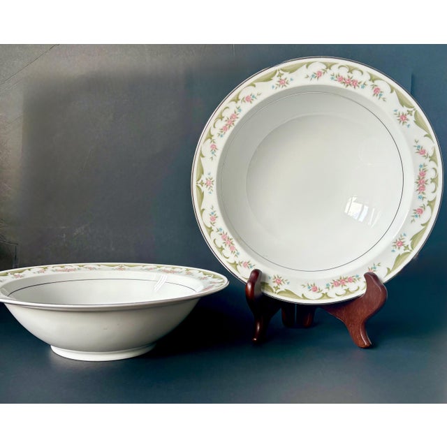 Vintage Soup Bowls by Wyndham China - Lizbeth 341 Pattern - Round Vegetable Bowl 10" , Pink Roses For Sale - Image 4 of 10