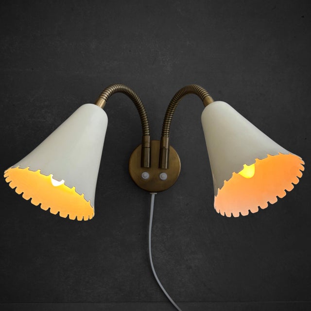 A beautiful wall fixture, model 8661, produced by the Swedish manufacturer Arvid Böhlmarks Lampfabrik in the 1940s....