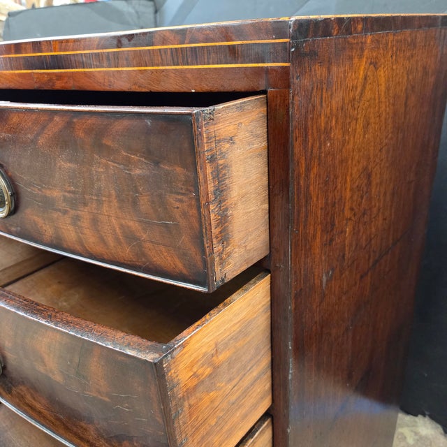 Late 19th Century Mahogany Georgian 5 Drawer Bowfront Chest on Splay Feet For Sale - Image 9 of 18