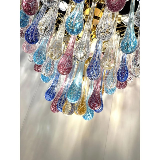 Early 21st Century Grand Multicolor Drops Murano Glass Chandelier by Simoeng For Sale - Image 5 of 8