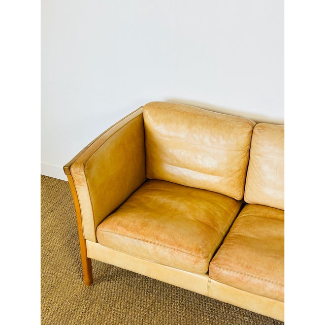 Vintage Scandinavian Sofa in Beige Leather and Wood from Stouby, 1960s For Sale - Image 4 of 18
