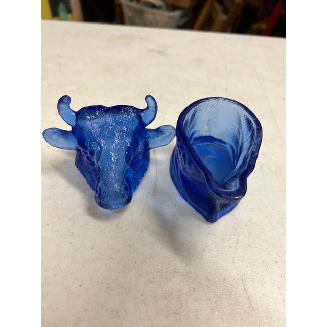 Mid-Century Modern Vintage Blue Glass Bull Lidded Mustard Pot For Sale - Image 3 of 6