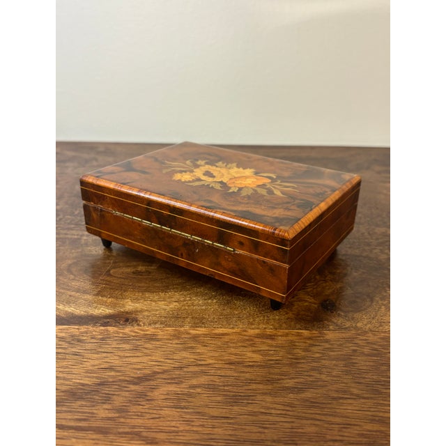 Brown Vintage Italian Burl Wood Music Jewelry Box - Marquetry Floral Lid For Sale - Image 8 of 8