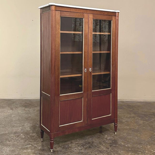 Antique French Louis XVI Style Mahogany Vitrine ~ Bookcase With Carrara Marble For Sale - Image 4 of 18