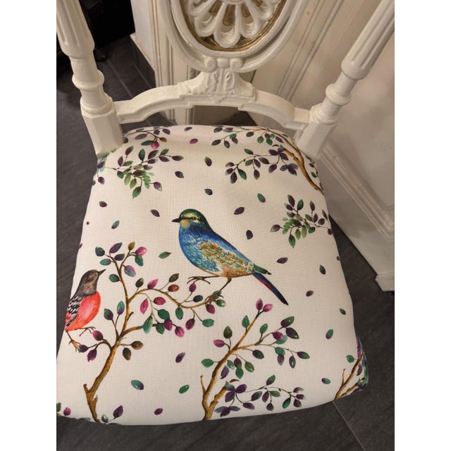 Vintage Neoclassical Style Chair in Wood For Sale - Image 5 of 9