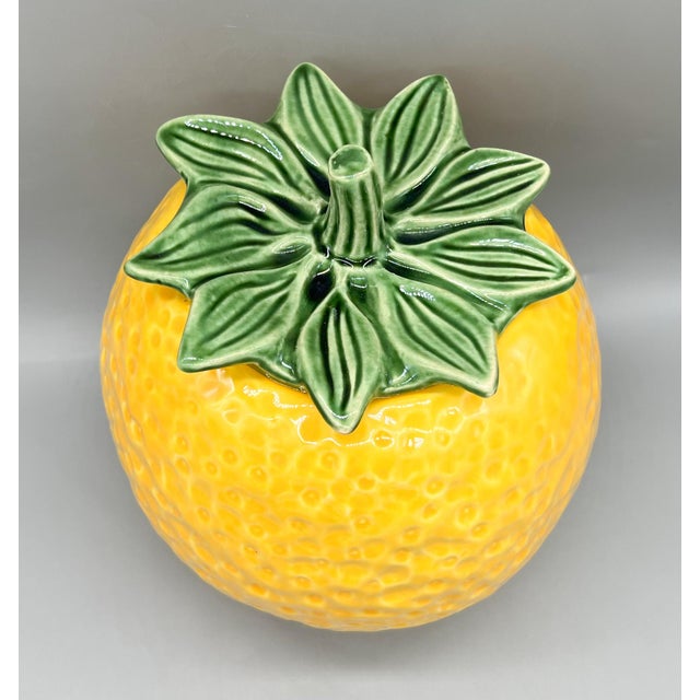 Vintage McCoy Lemon Ceramic Jar With Leaf Lid – Mid-Century Kitchen Decor / Whimsical Farmhouse / Country Cottage For Sale - Image 9 of 12