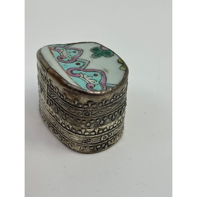 1960s 1960s Vintage Chinese Hand Painted Figure Porcelain Chard Embossed Silver Trinket Box For Sale - Image 5 of 5