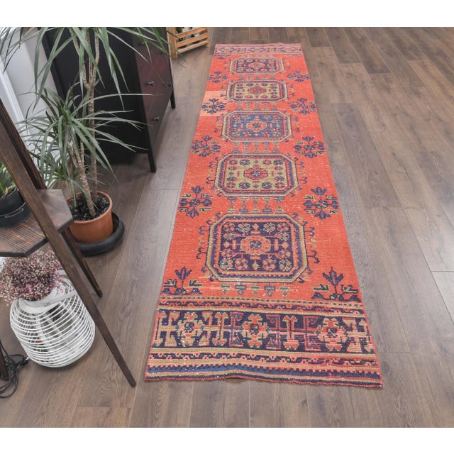 Farmhouse 1980s Vintage Turkish Hand-Knotted Floral Runner For Sale - Image 3 of 8