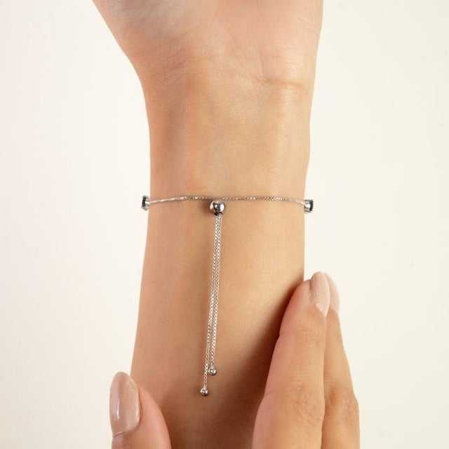 Blue Modernist 5.86 Ct Blue Sapphire and Diamond Adjustable Bracelet in 14k Gold For Sale - Image 8 of 14