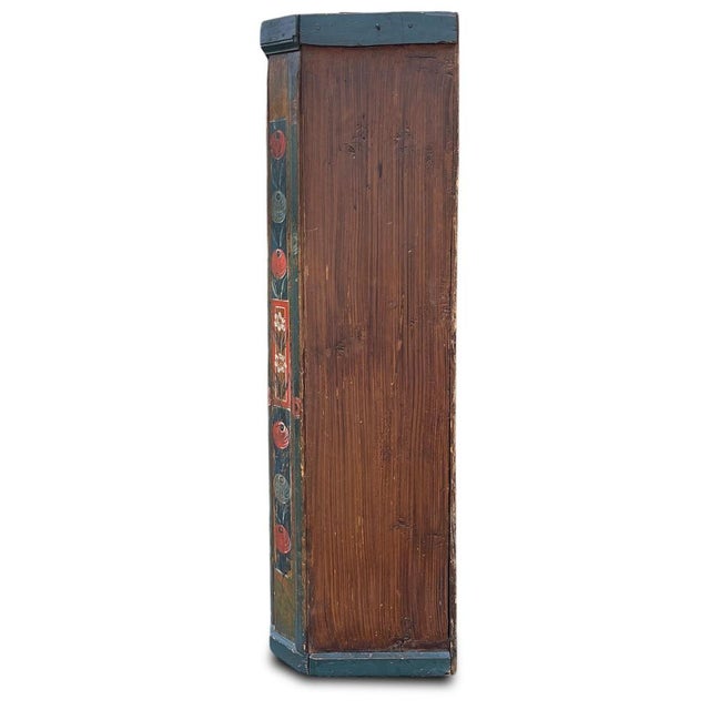 Early 19th Century Blue Floral Painted Cupboard For Sale - Image 18 of 18