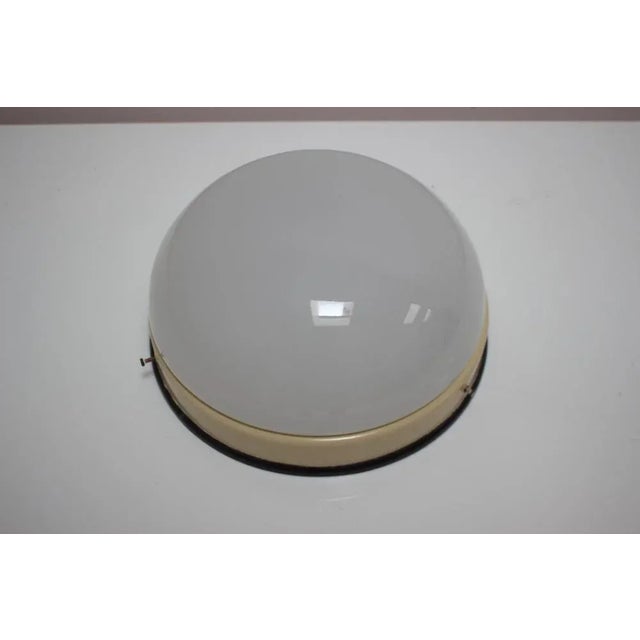 - circa 1960s - original condition. Up to 250V (Europe/UK Standard).The wiring of this item may be original and might need...