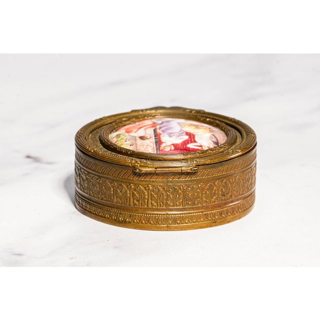 Exceptional Round Small Antique 19th Century French Hand Painted Porcelain Neoclassical Box For Sale - Image 13 of 16