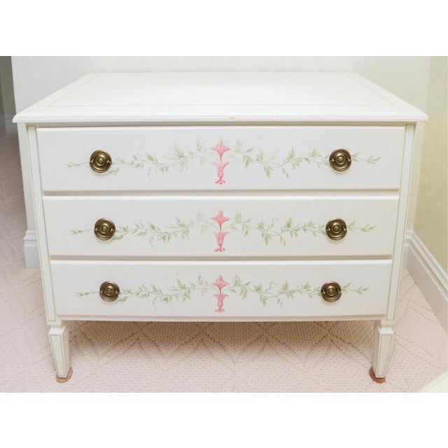 Adorable Julia Gray Hand-Painted Bench Made Dresser Chest For Sale - Image 9 of 9