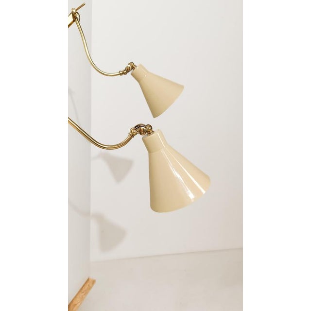 Vintage Italian Adjustable Wall Light in Brass and Creamy White Metal, 1950s For Sale - Image 17 of 18