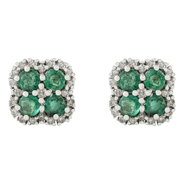 A Pair of 925 Sterling Silver Round Cut Emerald Cluster Stud Earrings by Cara&her For Sale