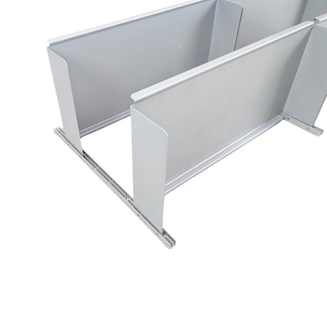 Vintage Wall Shelf in Aluminium by Dieter Rams for Vitsoe For Sale - Image 4 of 7