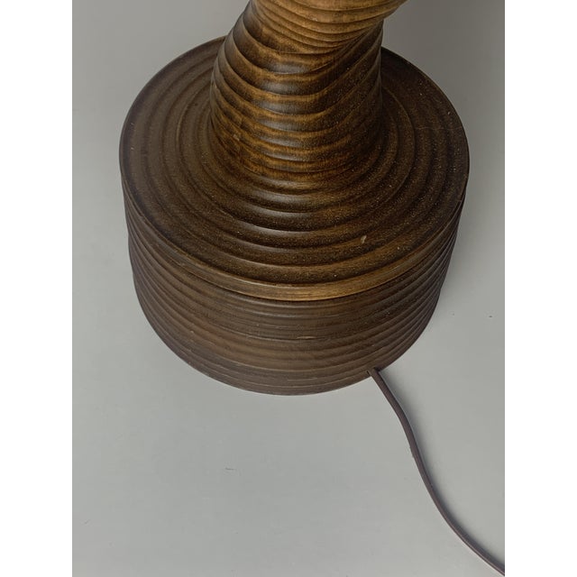 Brown Biomorphic Curvy Wavy Floor Lamp attributed to Temde, Switzerland, 1960s For Sale - Image 8 of 18