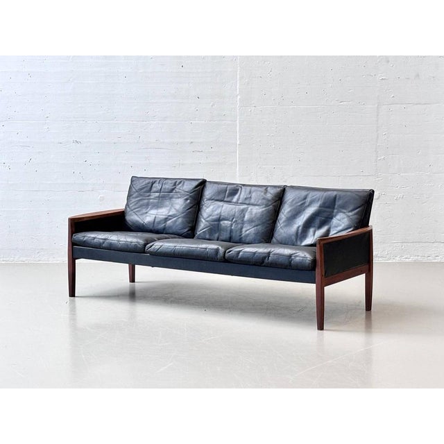Mid-Century Modern Mid-Century Sofa in Rosewood and Black Cowhide Leather by Hans Olsen for Vatne Møbler For Sale - Image 3 of 18
