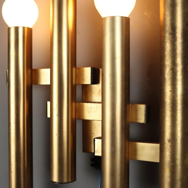 Brass-Plated Metal Wall Lamp, 1970s For Sale - Image 4 of 8