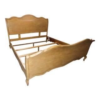 Drexel Heritage Furniture Maple King Sleigh Bed For Sale