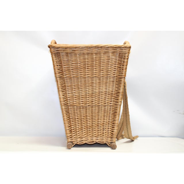 Mid-Century Modern Vintage French Provincial Vineyard Harvest Backpack. For Sale - Image 3 of 13