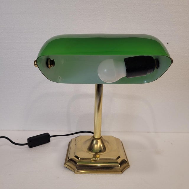 Banker's Table Lamp in Gilt Brass and Glass, Spain, 1970s For Sale - Image 13 of 18