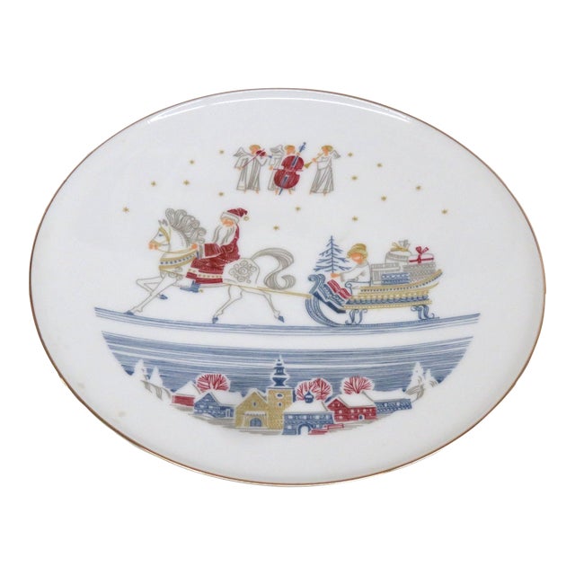 Hg Selb Heinrich Bavaria Germany Christmas Collector Plate Santa and Sled 4902b For Sale