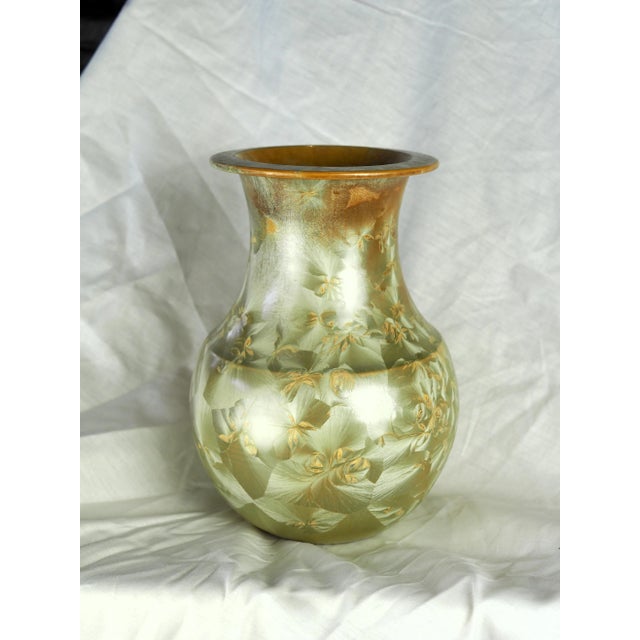 1980s French Montgolfier Full Gilded Crystalline Vase For Sale - Image 10 of 12