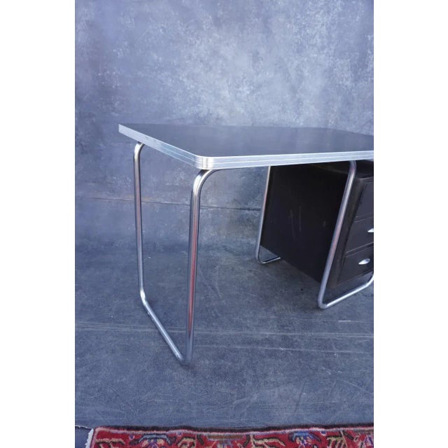 1930s Walter Dorwin Teague for Texaco Streamline Moderne Art Deco Desk For Sale In Los Angeles - Image 6 of 6