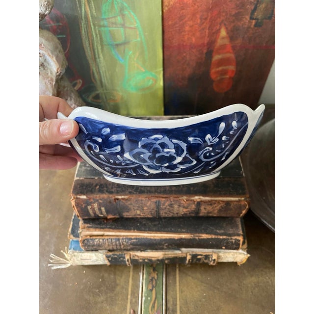 Ceramic Early 20th Century Blue and White Square Chinese Ceramic Bowl For Sale - Image 7 of 8