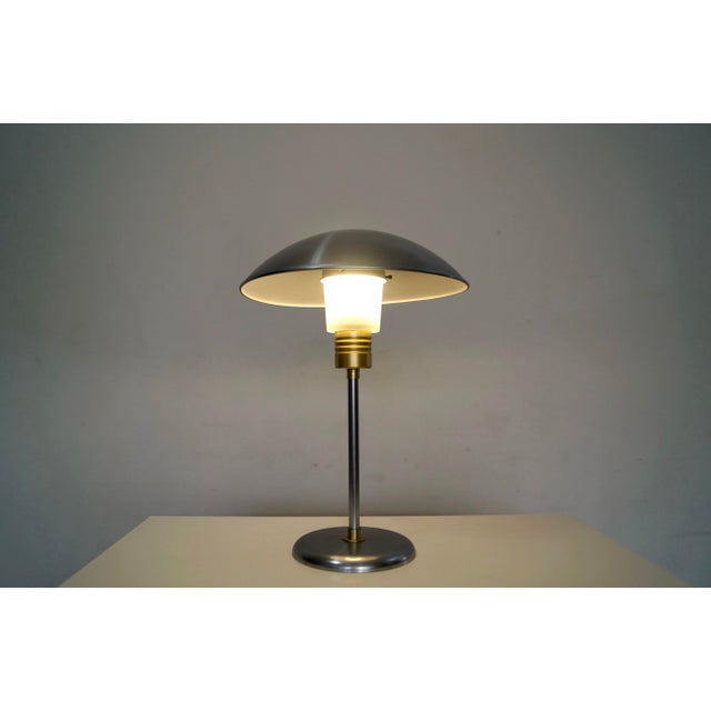 1980’s Art Deco Saucer Table Lamp For Sale In Los Angeles - Image 6 of 12