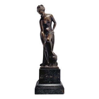 Bathing Venus, Neoclassical Nude Bronze Sculpture, 1890s, Bronze For Sale