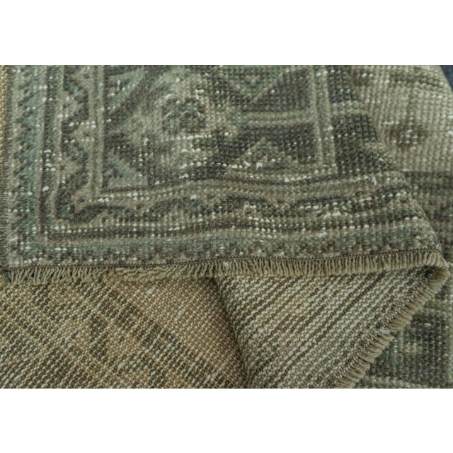 Turkish Vintage Rug 4'8" x 11'6" #20773 For Sale In Houston - Image 6 of 8