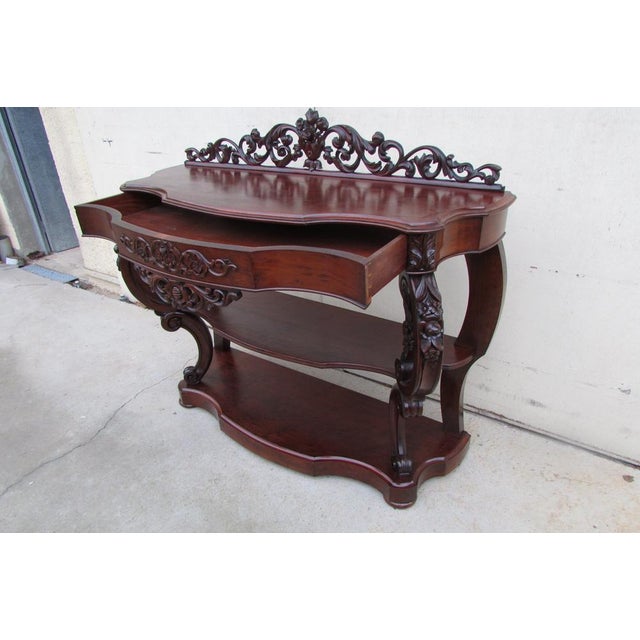 Large Napoleon III Mahogany Console, 1900s, in Very Good conditions. Designed 1890 to 1919