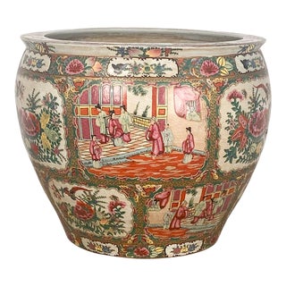 Vintage Copy of Rose Medallion Planter, China Circa 1930 For Sale