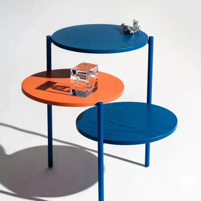 Triplo orange and blue coffee table by mason editions designed by martina bartoli. Dimensions: ø 54 cm x h 52.5 cm....